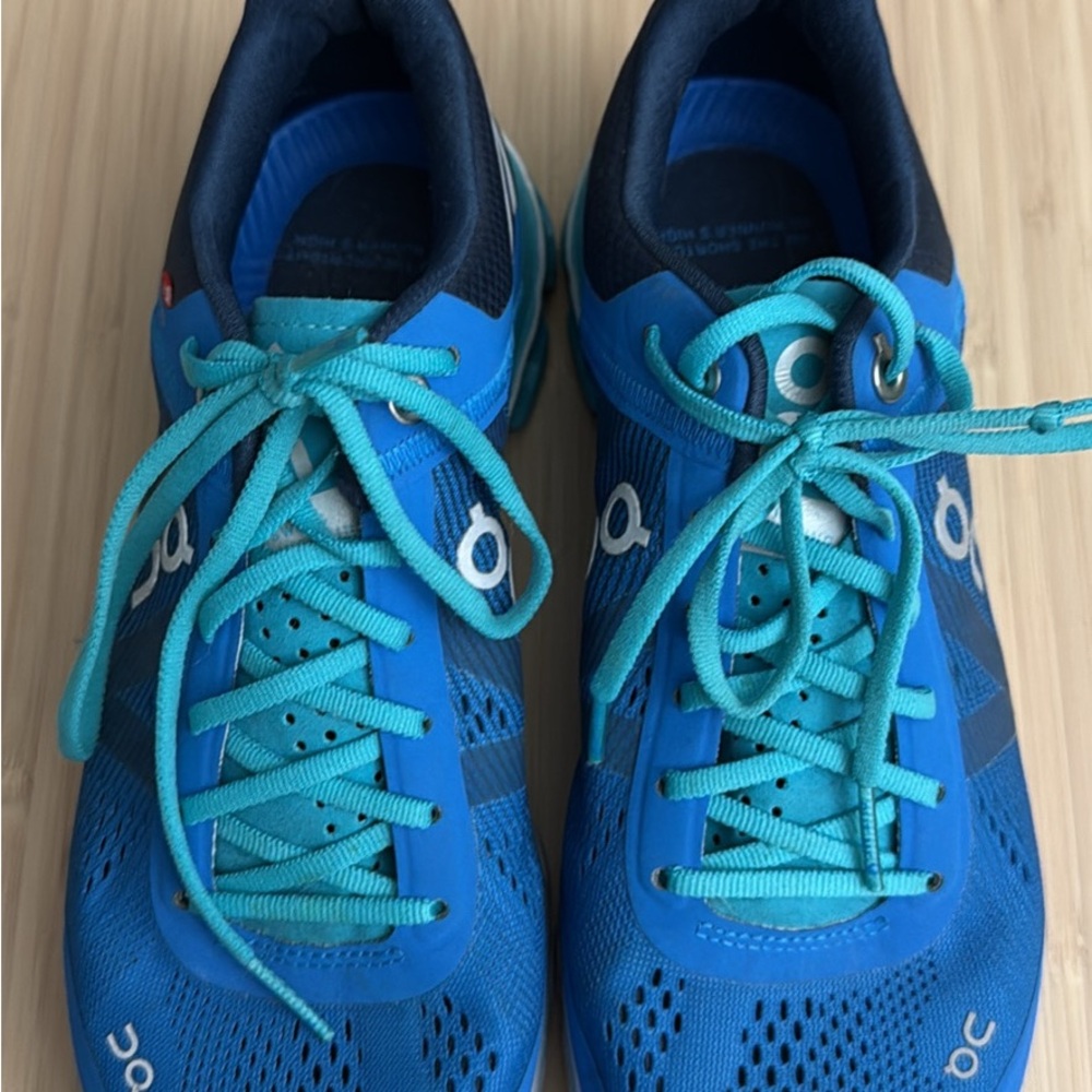 On Running Vibrant Blue Sneakers with Teal Accents